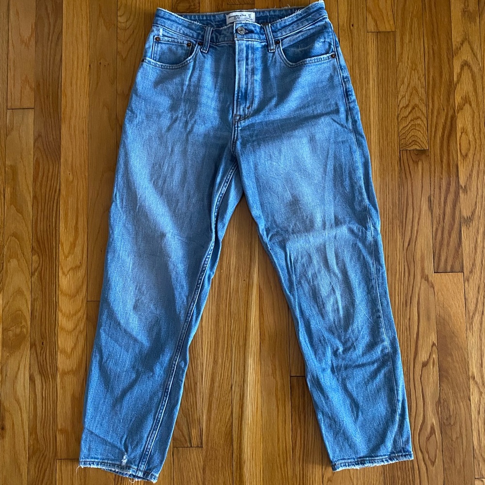 Abercrombie Mom High Rise Curve Love Jeans